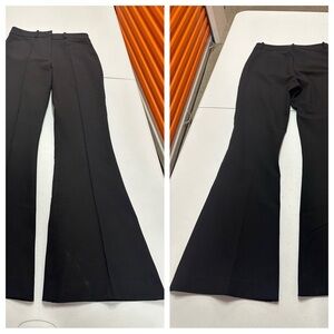 Reiss Black Wide Leg Pants
Size 8 inseam 33